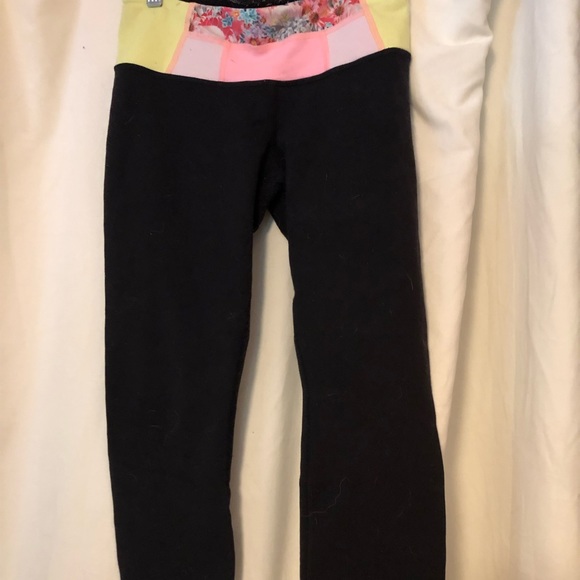 Cropped yoga pants - Picture 1 of 4